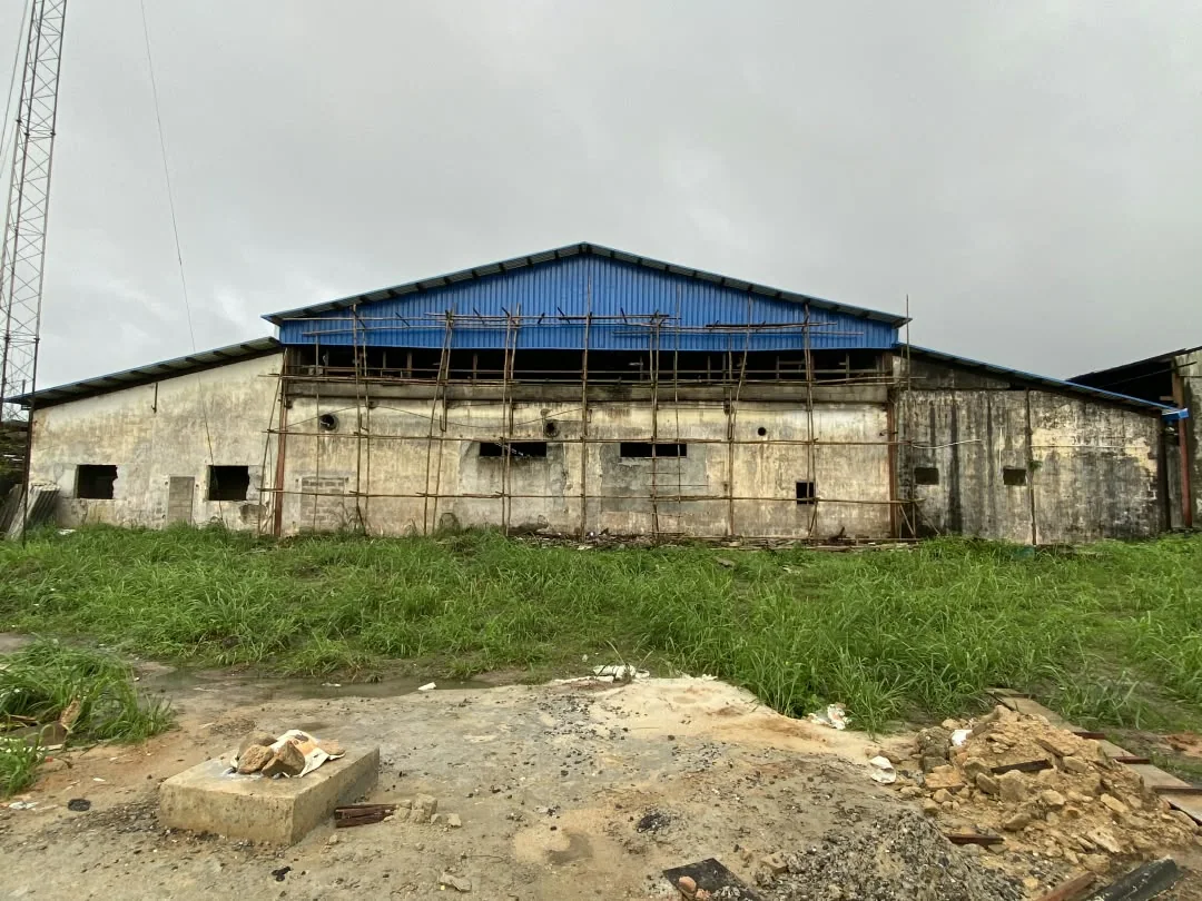 Scaffolding at the factory facade during renovation