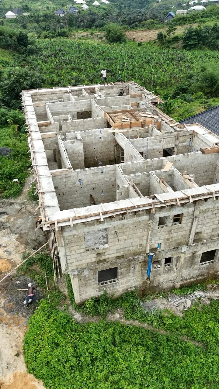 Residential blockwork and roof slab in progress